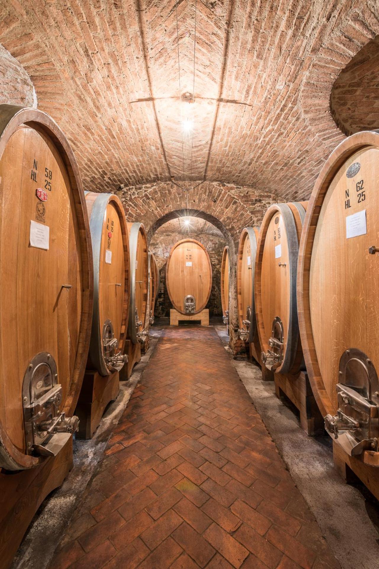 Agriturismo Speziale Wine Resort Verduno Zewnętrze zdjęcie